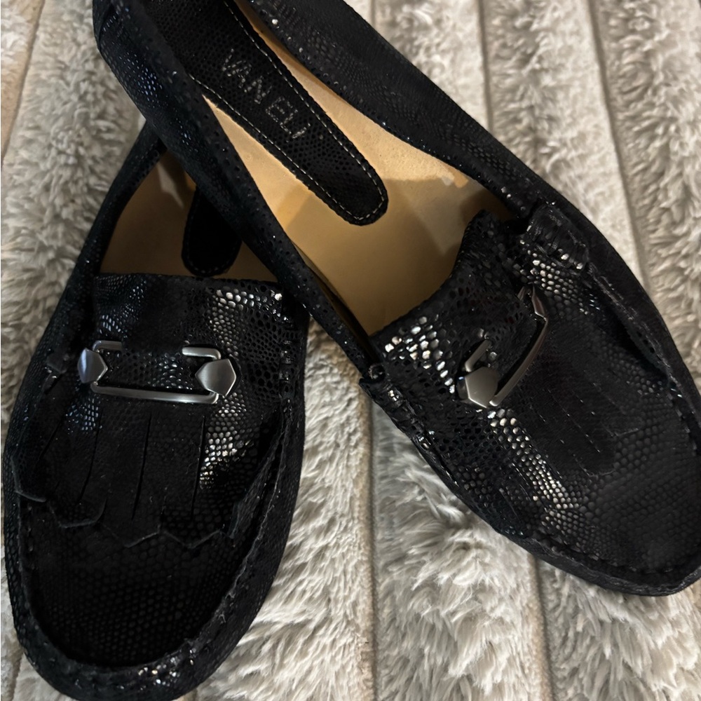 Vaneli Textured Shimmering Black Loafers with Silver Accent